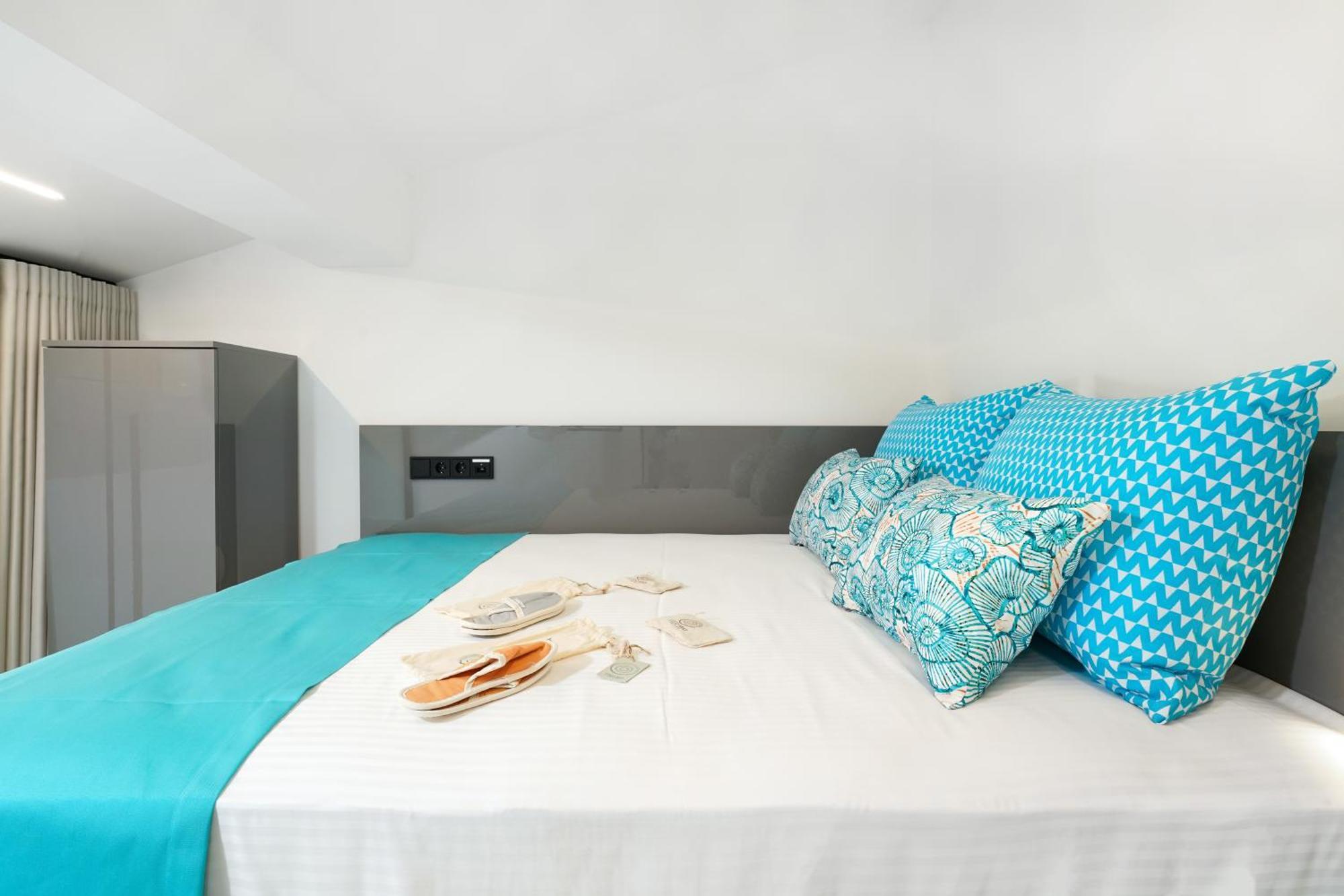 Mythodea Prive Luxury Suites Khrysi Ammoudia Eksteriør bilde