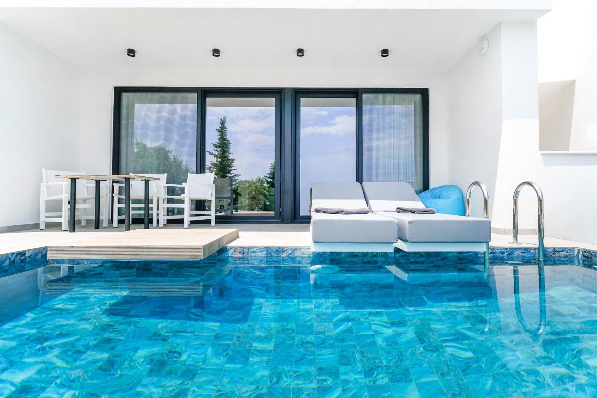 Mythodea Prive Luxury Suites Khrysi Ammoudia Eksteriør bilde